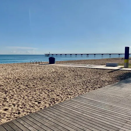 Espacioso Velero Junto A La Playa Bcn * Badalona
