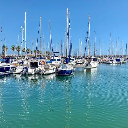 Espacioso Velero Junto A La Playa Bcn Бадалона